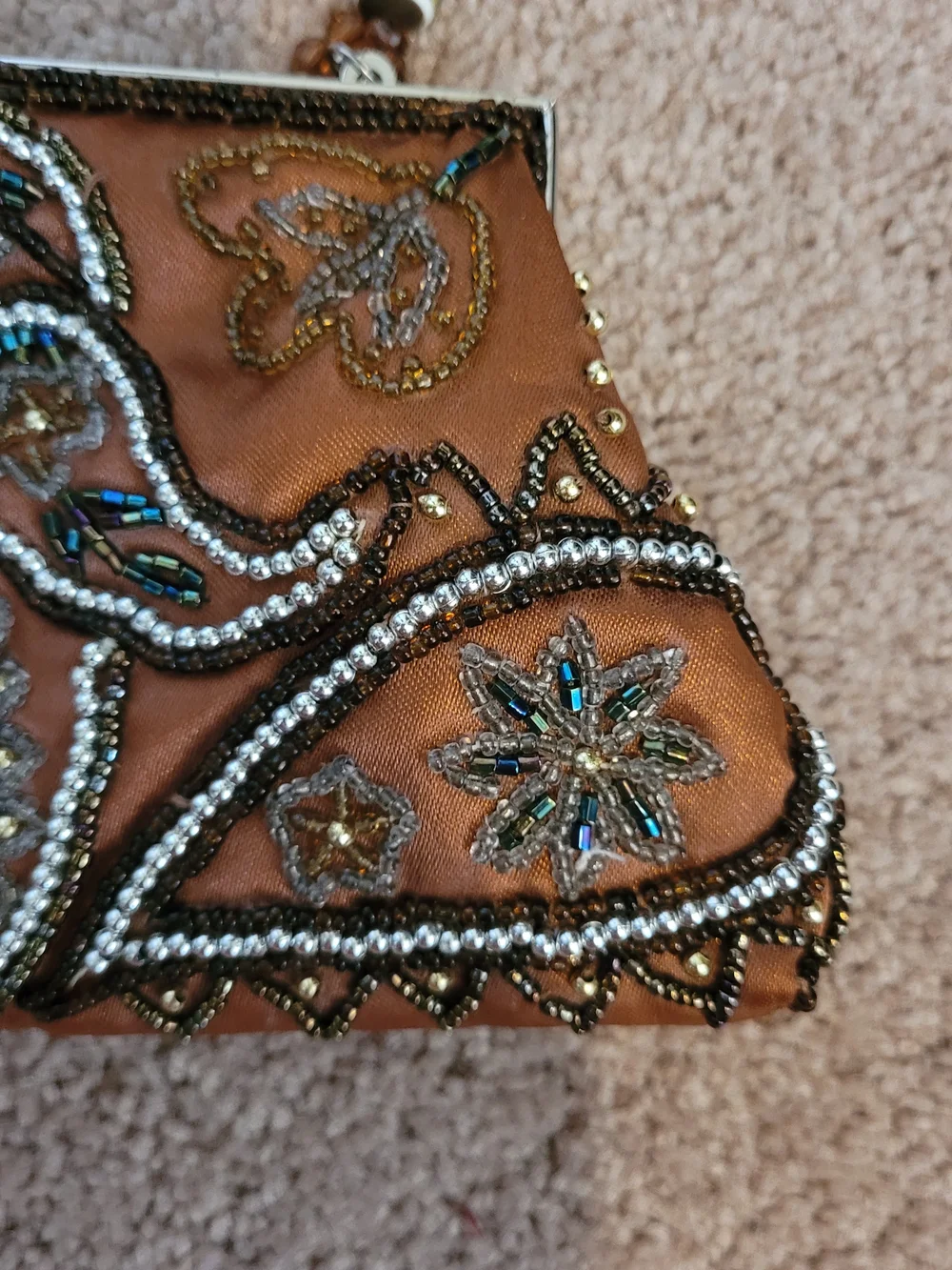 Bisou Bisou Michele Bohbot Beaded Evening Clutch Wristlet W/ Beaded Handle EUC